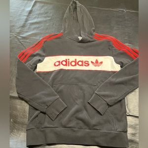 Adidas Sweatshirt